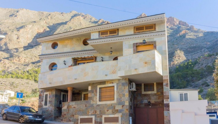 Chalet - Reventa - Redován - Redován