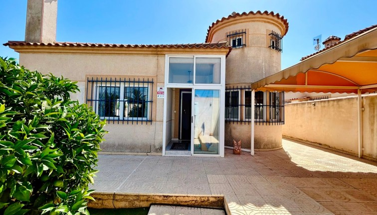Chalet - Reventa - Torrevieja - San Luis