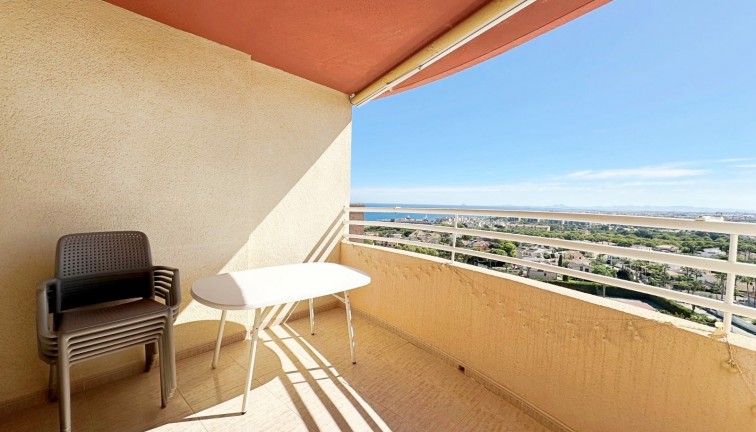 Duplex apartment (två våningar) - Återförsäljning - Orihuela Costa - Campoamor