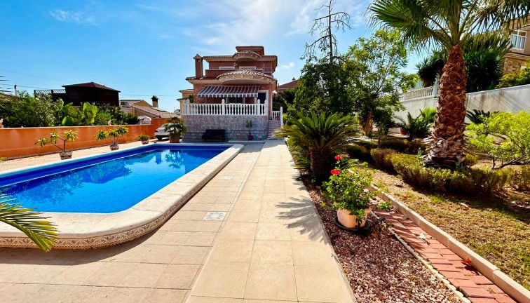 Erillistalo - Jälleenmyynti - Orihuela - Los Balcones