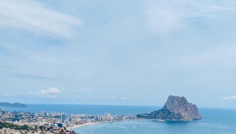 Erillistalo - Uudistuotanto - Calpe - Calpe