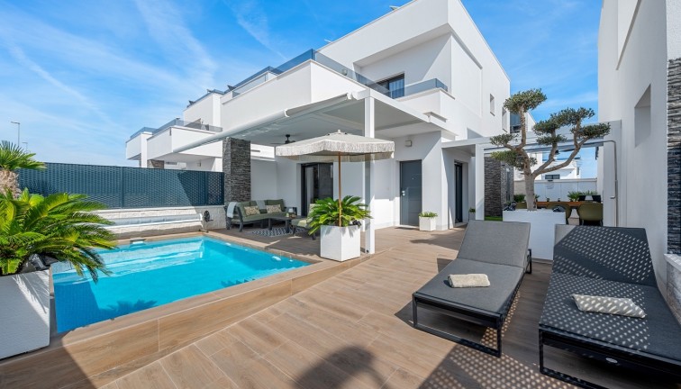 Fristående hus - Återförsäljning - Orihuela Costa - Orihuela Costa