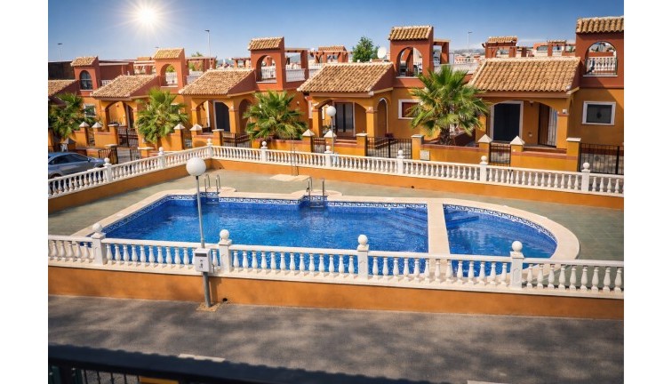 Fristående hus - Återförsäljning - Torrevieja - Aguas Nuevas