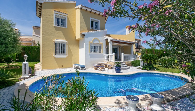 Fristående hus - Återförsäljning - Villamartín - Villamartín
