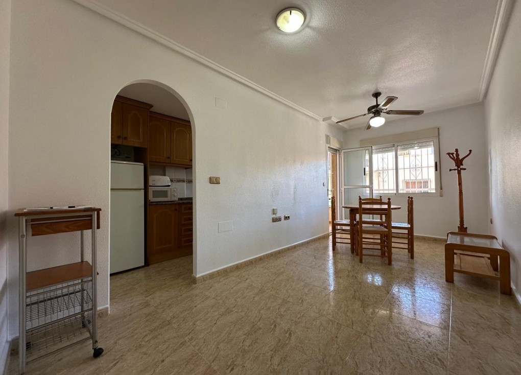 Jälleenmyynti - Asunto - Katutason asunto - Los Montesinos - LOS MONTESINOS