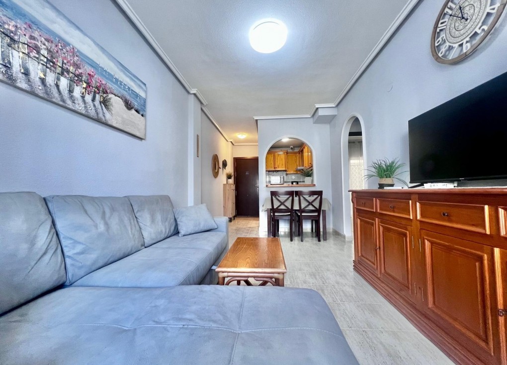 Jälleenmyynti - Asunto - Torrevieja - Acequion