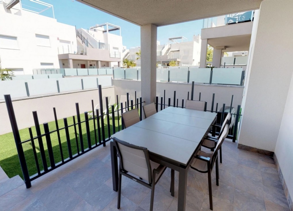 Jälleenmyynti - Asunto - Torrevieja - Aguas Nuevas