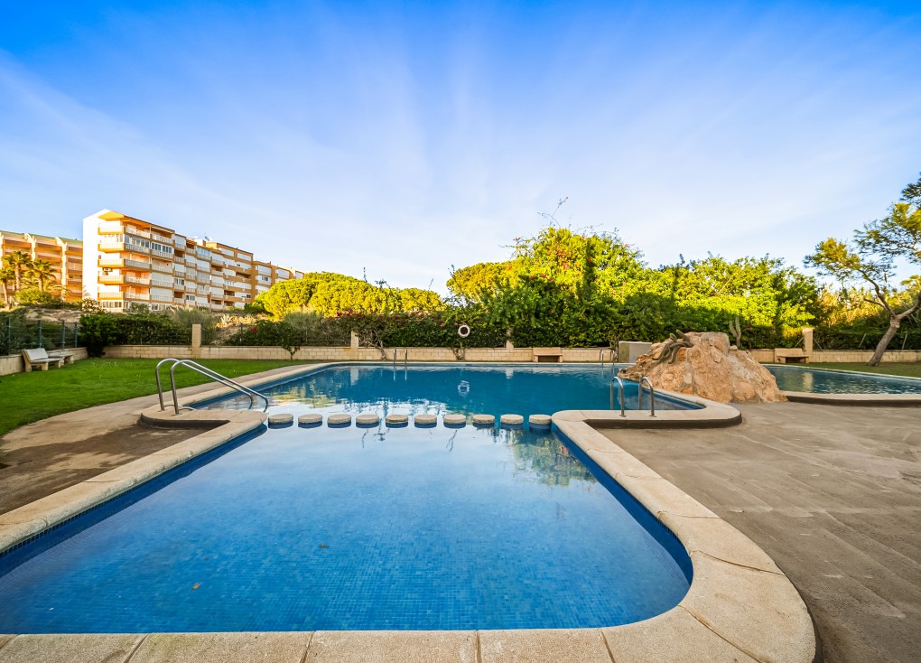 Jälleenmyynti - Asunto - Torrevieja - LA MATA