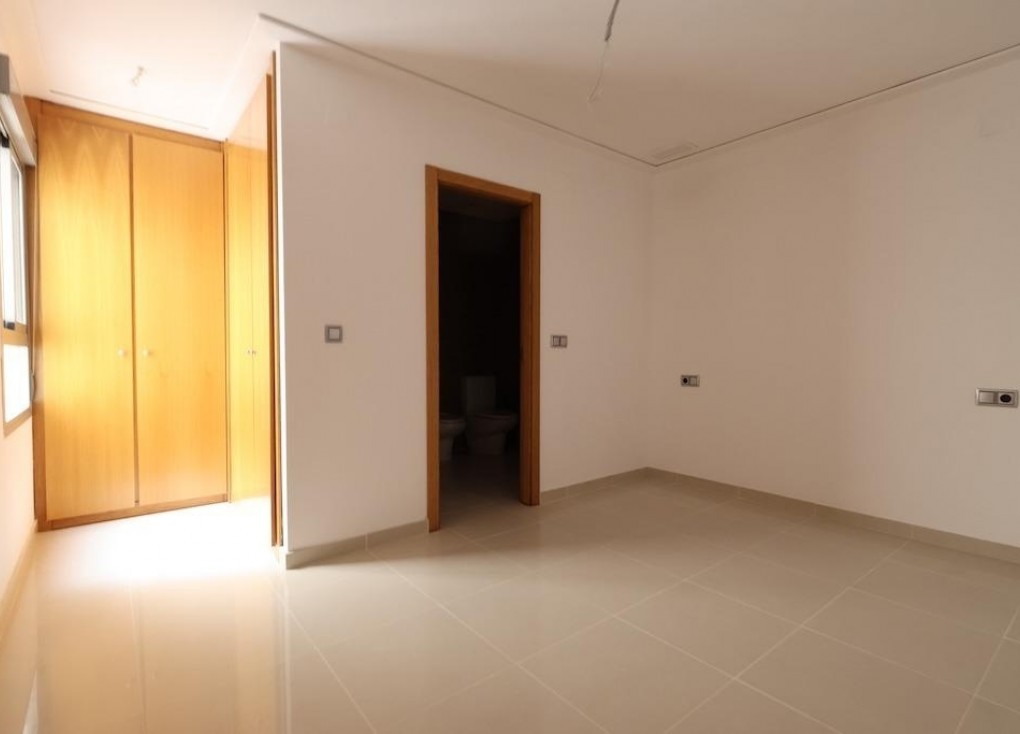 Jälleenmyynti - Asunto - Torrevieja - LA MATA