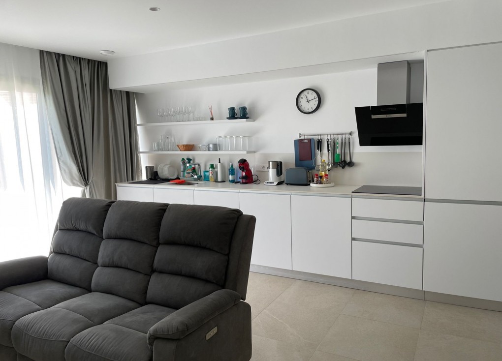 Jälleenmyynti - Asunto - Torrevieja - Los Balcones