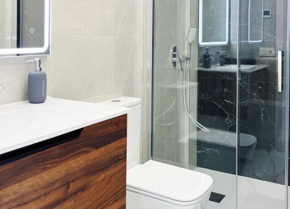 Jälleenmyynti - Asunto - Torrevieja - Playa del Cura