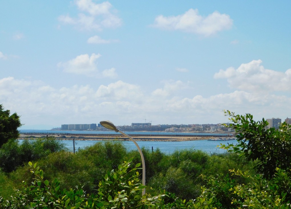 Jälleenmyynti - Asunto - Torrevieja