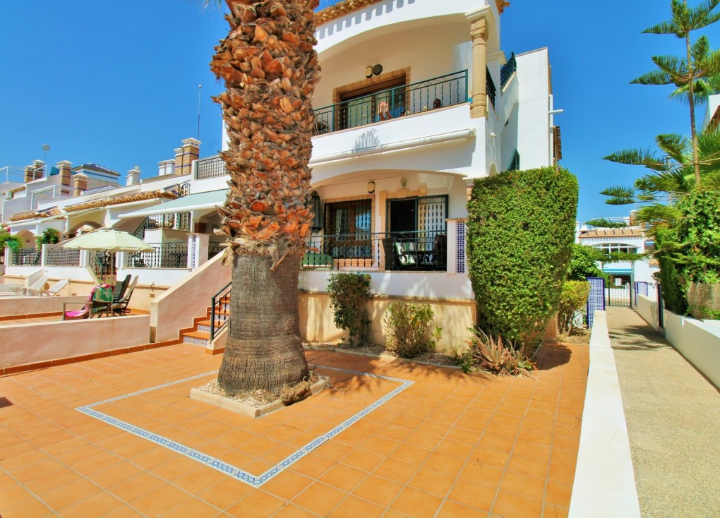 Jälleenmyynti - Asunto - Villamartín