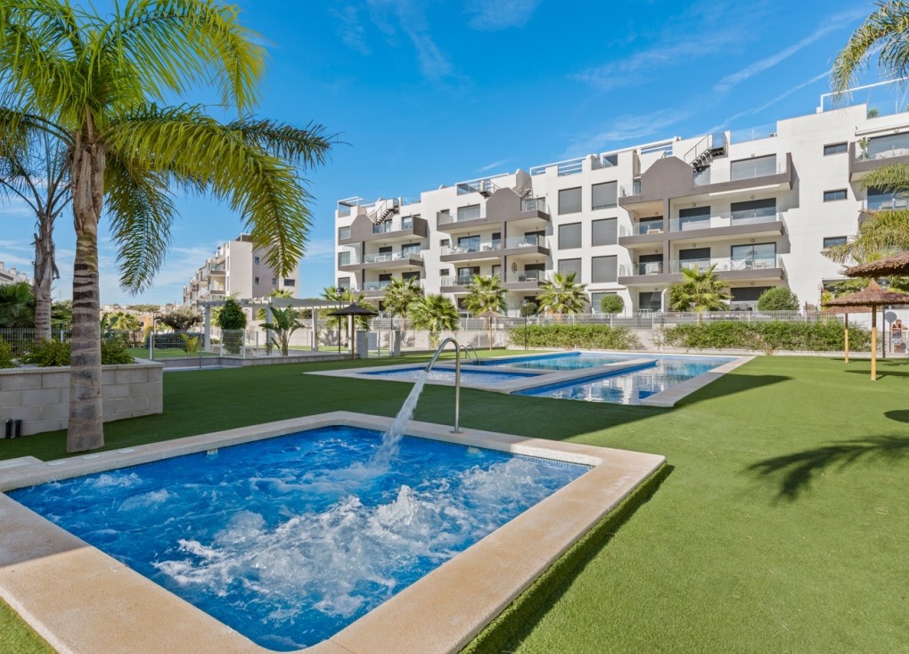 Jälleenmyynti - Asunto - Ylimmän kerroksen asunto - Orihuela Costa - Villamartín