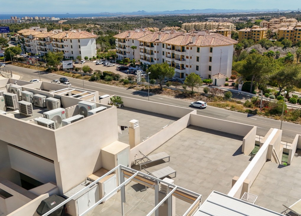Jälleenmyynti - Asunto - Ylimmän kerroksen asunto - Orihuela Costa - Villamartín