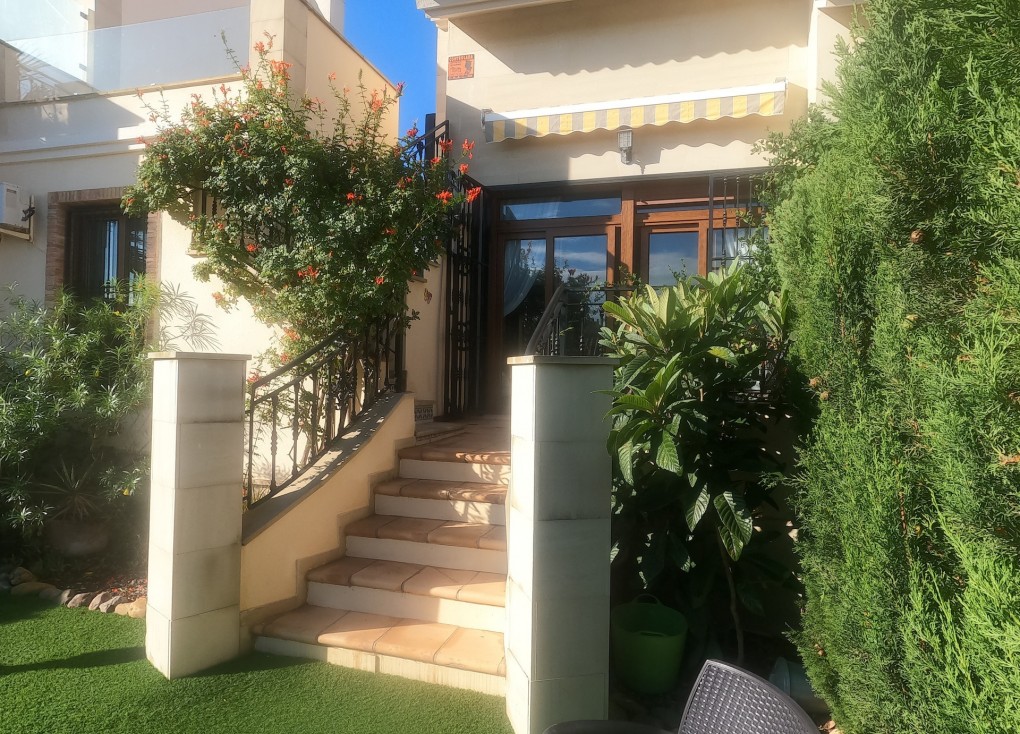 Jälleenmyynti - Bungalow - Algorfa - La Finca Golf