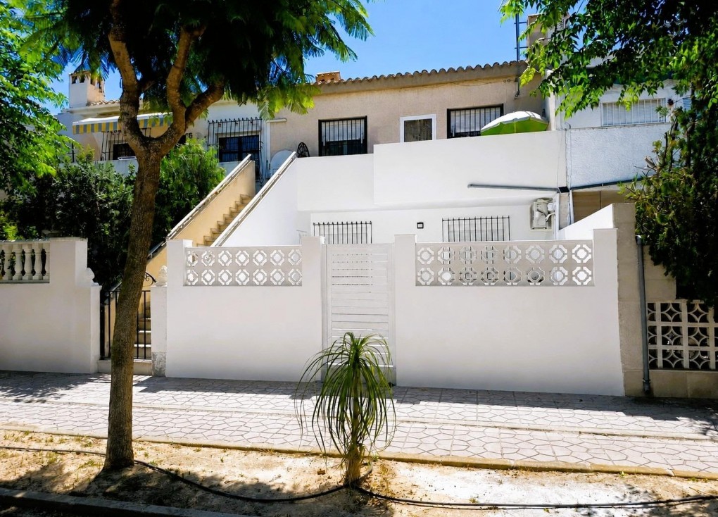 Jälleenmyynti - Bungalow - Orihuela Costa - Cabo Roig