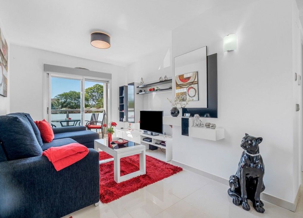 Jälleenmyynti - Bungalow - Punta Prima