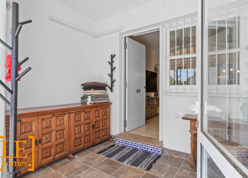 Jälleenmyynti - Bungalow - Torrevieja - Lago Jardin