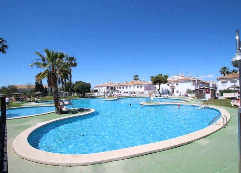 Jälleenmyynti - Bungalow - Torrevieja - Los Balcones