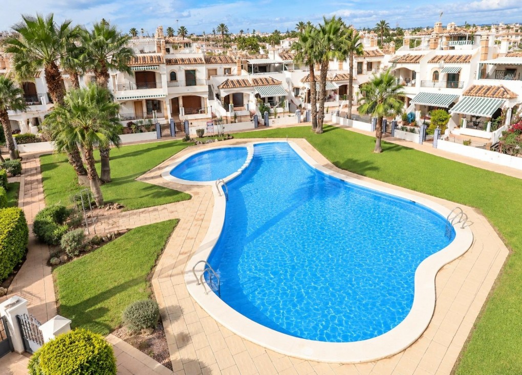 Jälleenmyynti - Duplex-asunto - Orihuela Costa - PAU 8