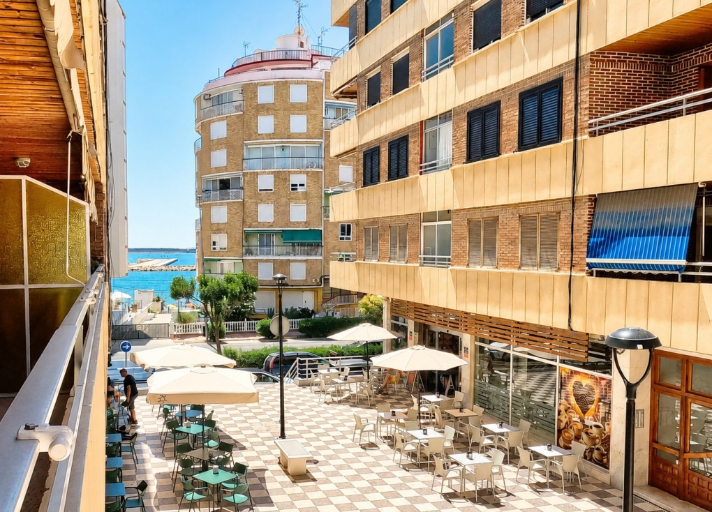 Jälleenmyynti - Duplex-asunto - Torrevieja - Acequion
