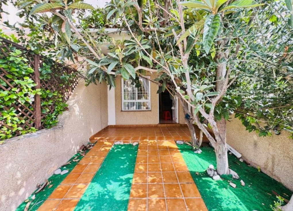 Jälleenmyynti - Duplex-asunto - Torrevieja - Aguas Nuevas