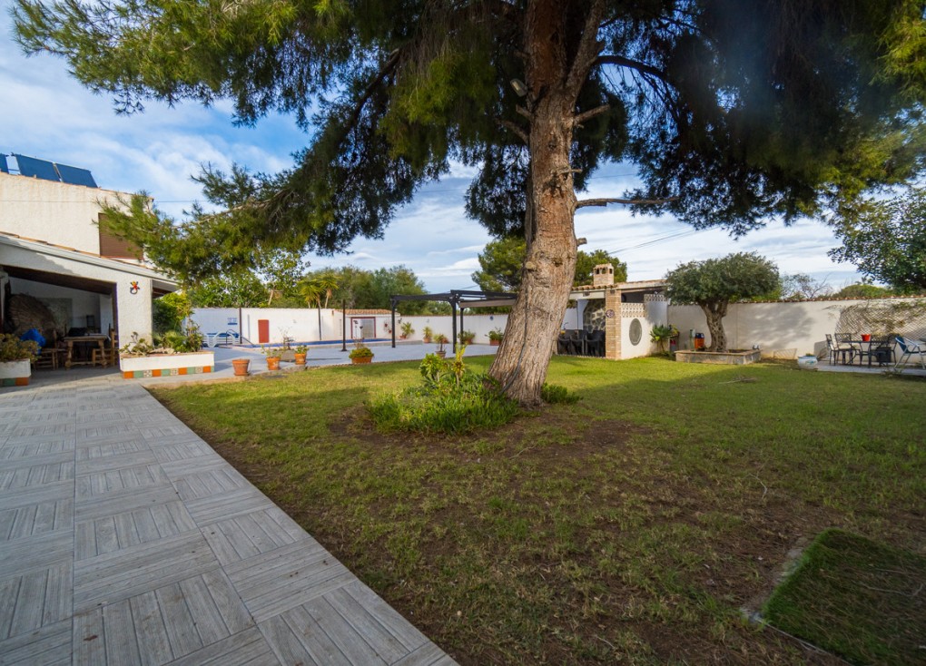 Jälleenmyynti - Erillistalo - Lomas de Cabo Roig