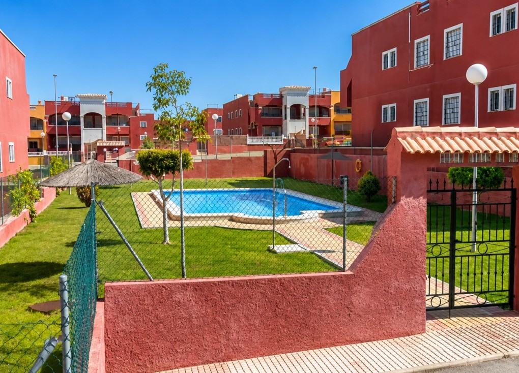 Jälleenmyynti - Erillistalo - Orihuela Costa - Dream Hills