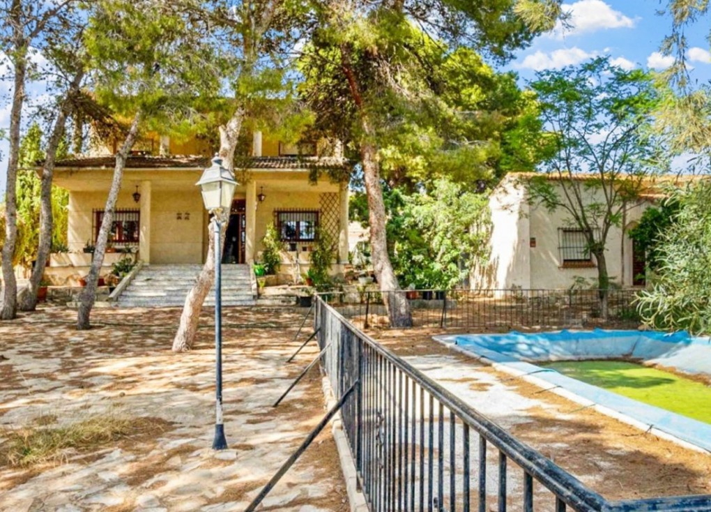 Jälleenmyynti - Erillistalo - Torrevieja - Los Balcones