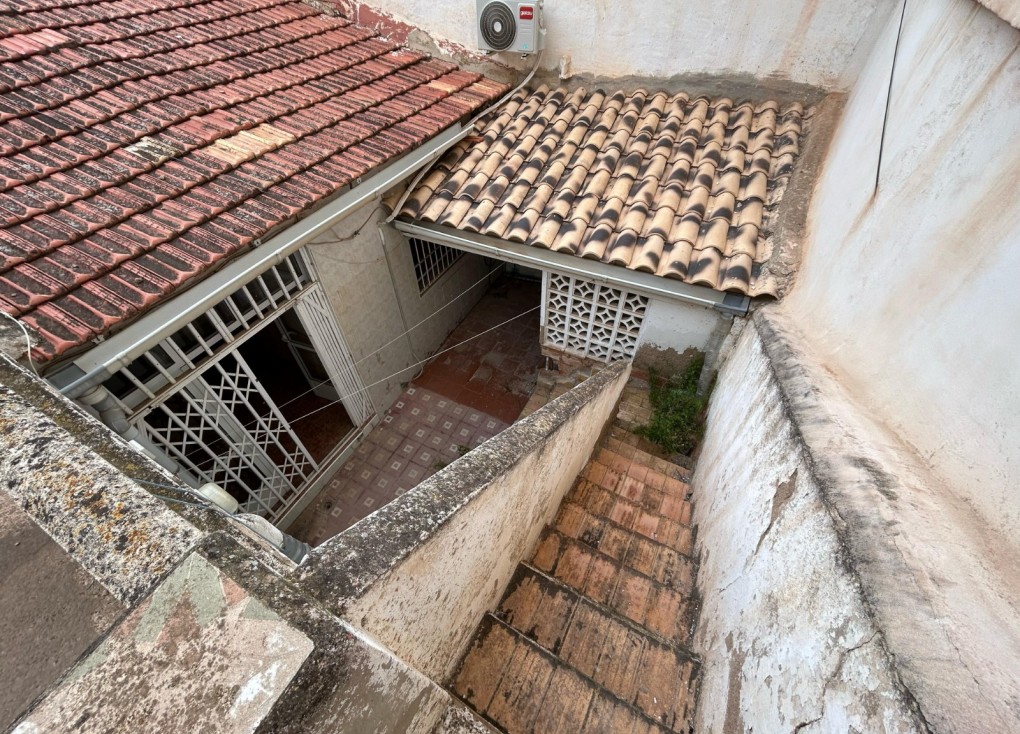 Jälleenmyynti - Erillistalo - Torrevieja