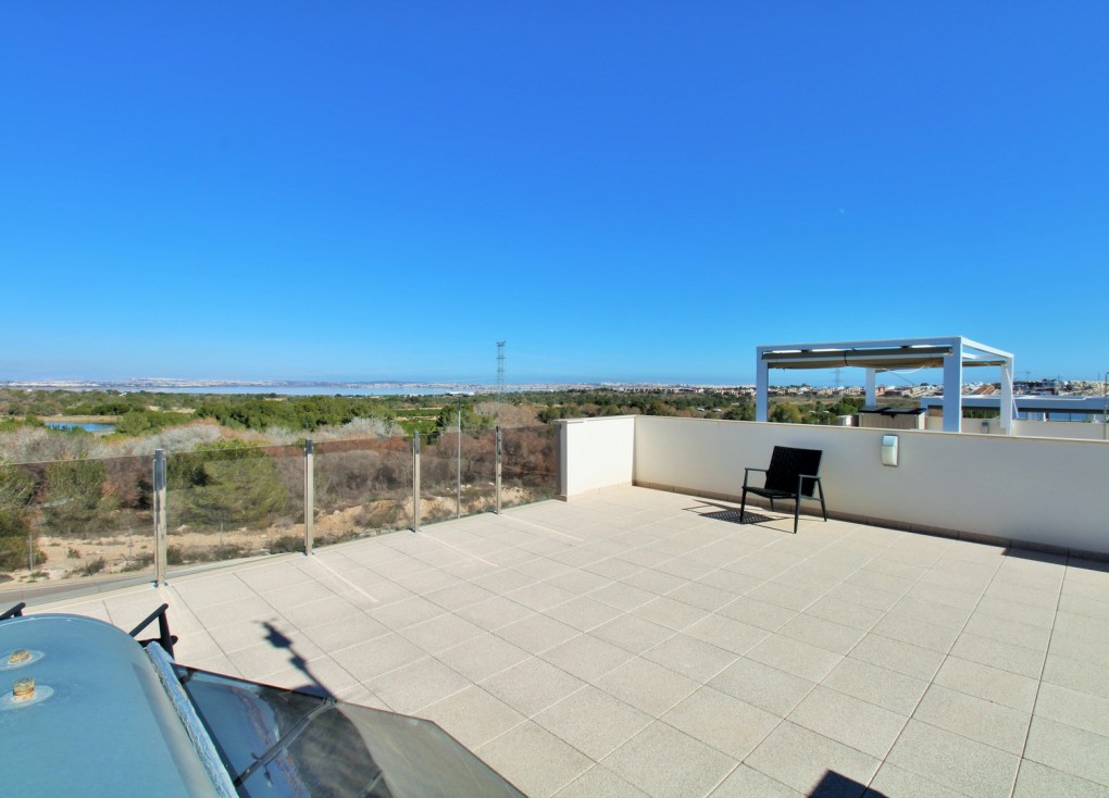 Jälleenmyynti - Erillistalo - Villamartín