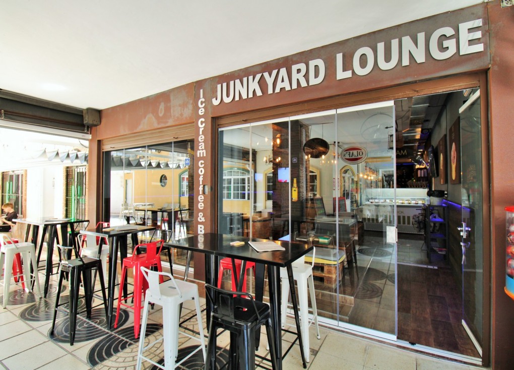 Jälleenmyynti - Liiketila - Villamartín