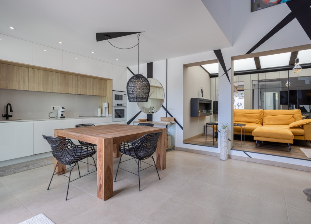 Jälleenmyynti - Paritalo/Rivitalo - Benijofar