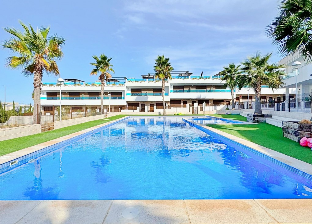 Jälleenmyynti - Paritalo/Rivitalo - Torrevieja - Los Balcones