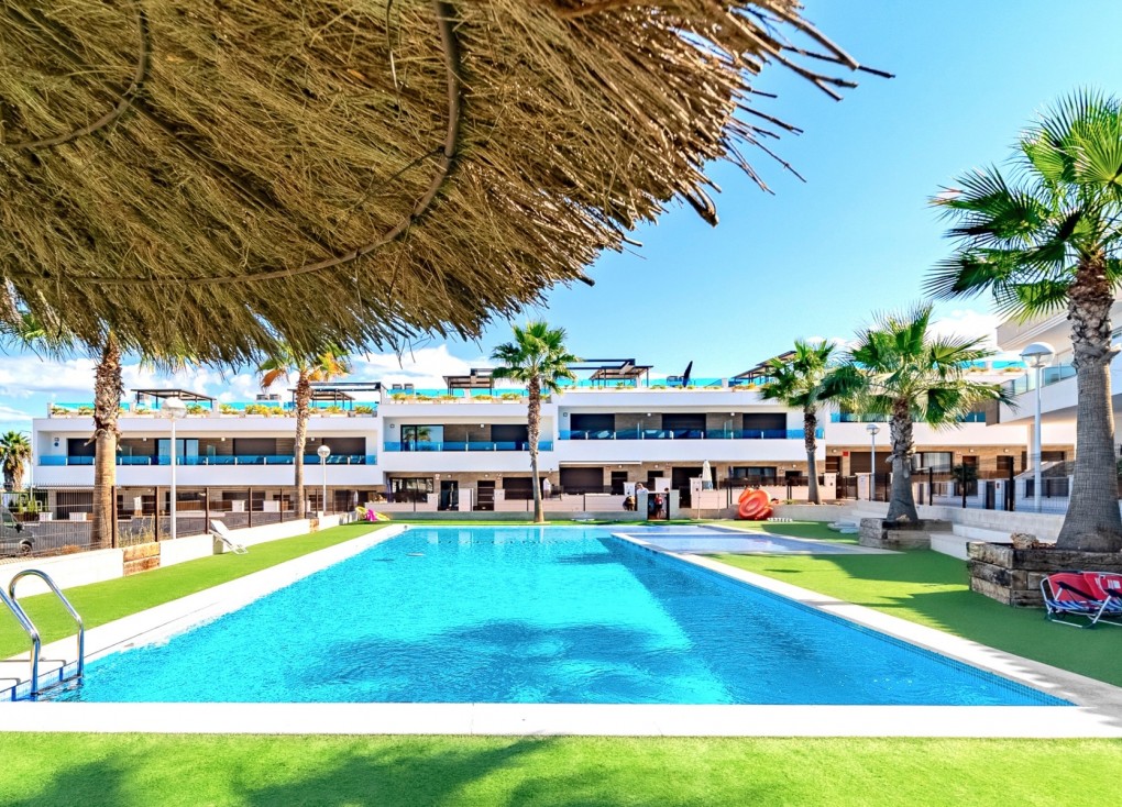 Jälleenmyynti - Paritalo/Rivitalo - Torrevieja - Los Balcones