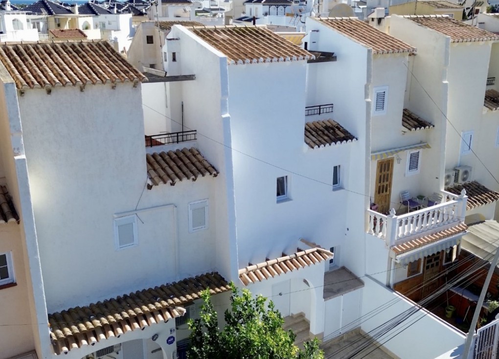 Jälleenmyynti - Paritalo/Rivitalo - Torrevieja - Los Balcones