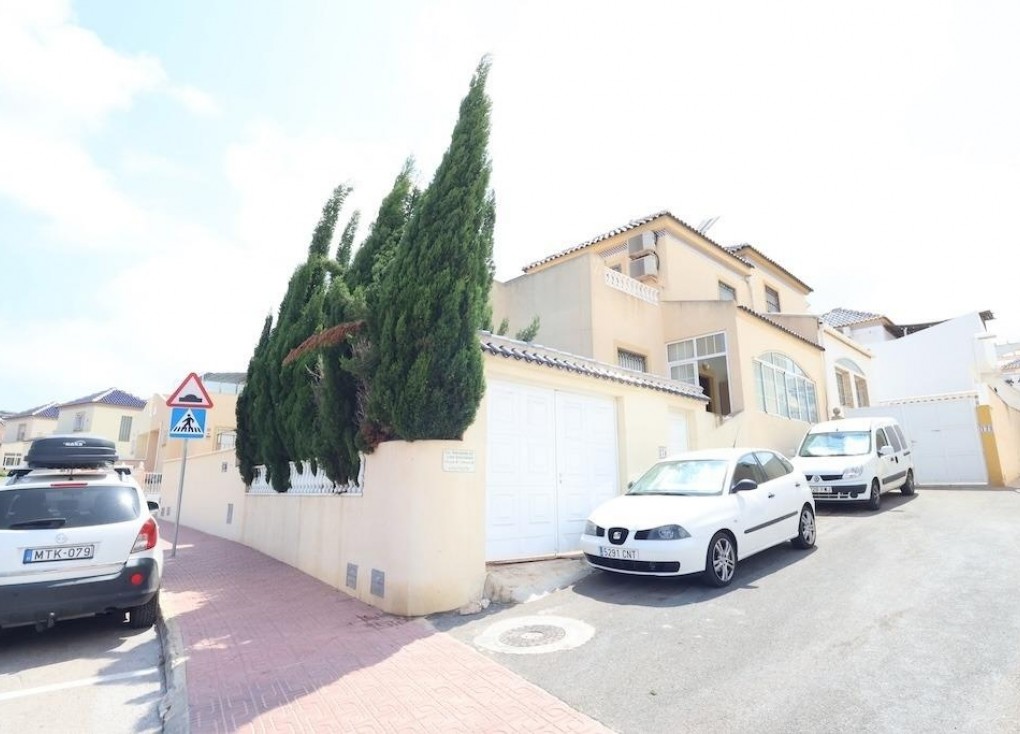 Jälleenmyynti - Paritalo/Rivitalo - Torrevieja - Los Balcones