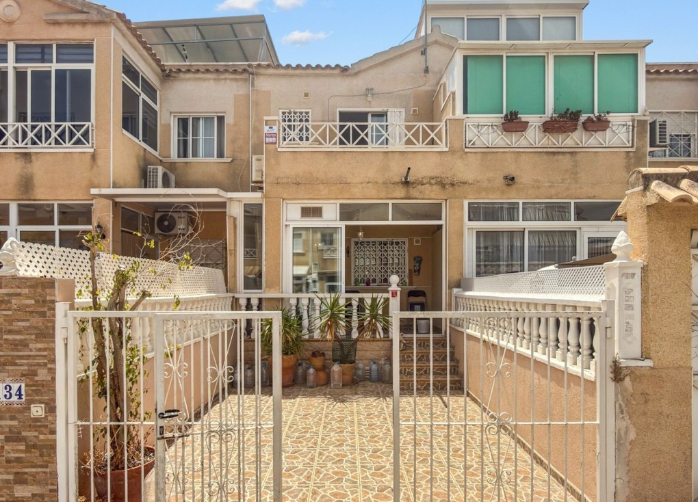 Jälleenmyynti - Paritalo/Rivitalo - Torrevieja