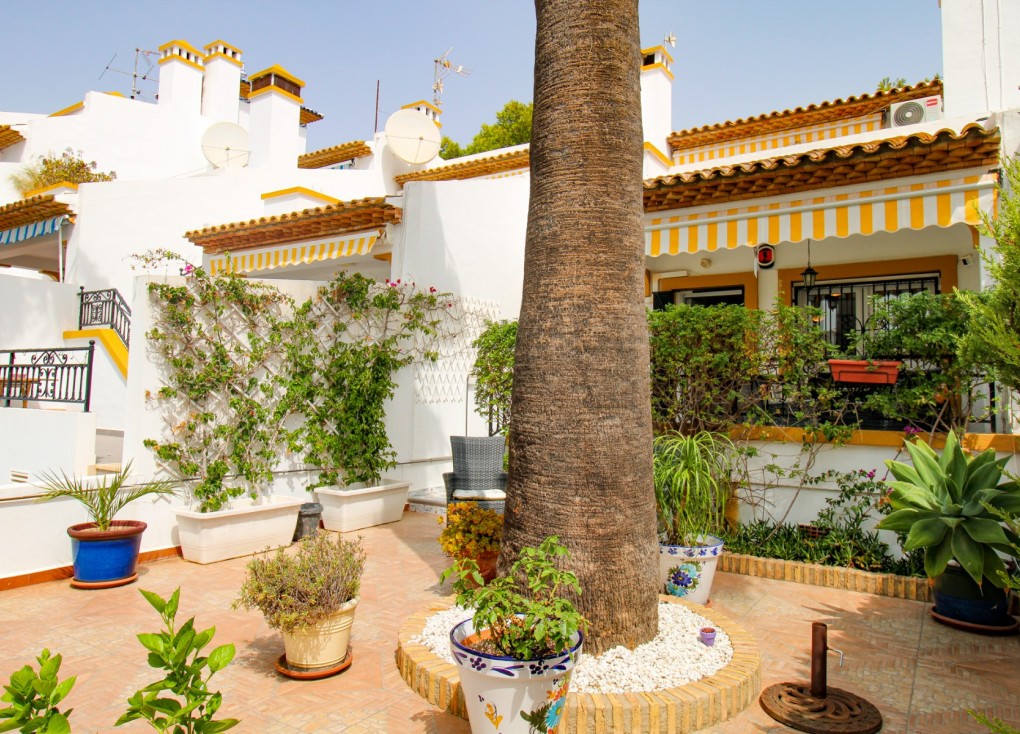 Jälleenmyynti - Paritalo/Rivitalo - Villamartín