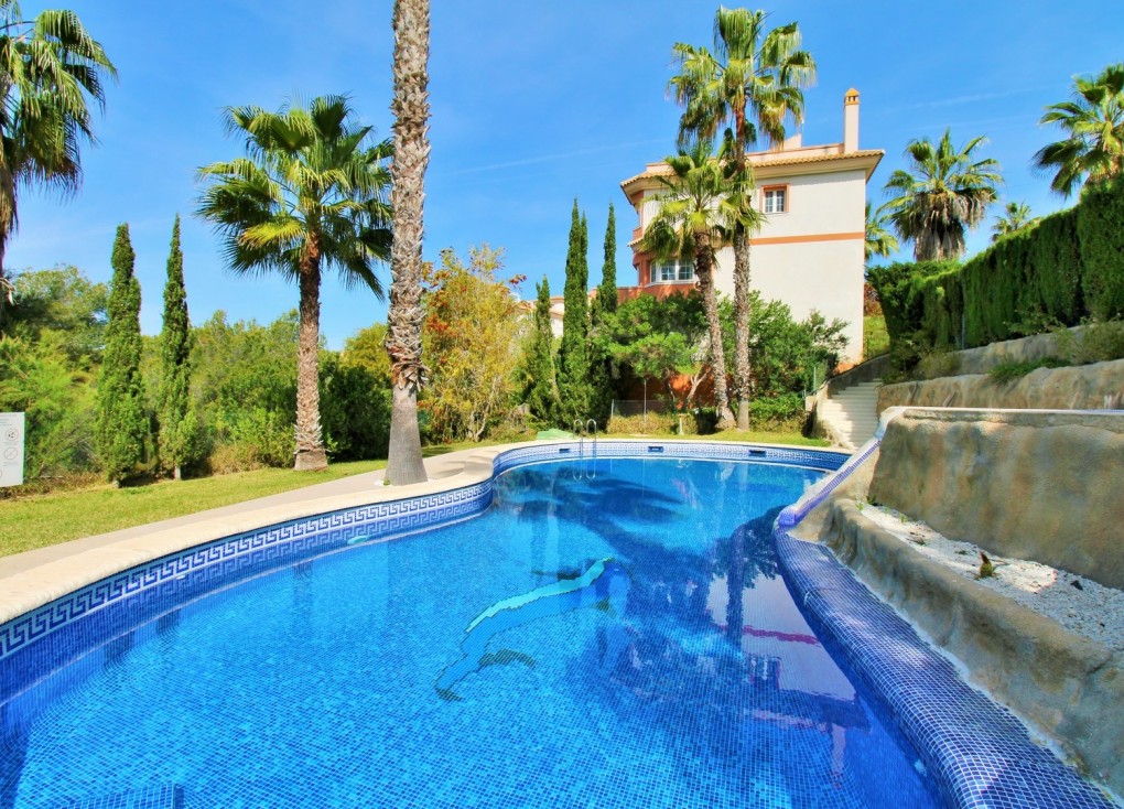 Jälleenmyynti - Paritalo/Rivitalo - Villamartín