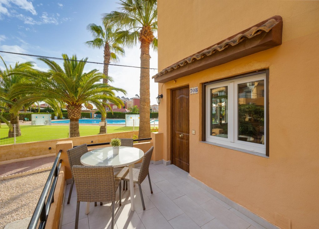 Jälleenmyynti - Yksiö - Torrevieja - Torreblanca