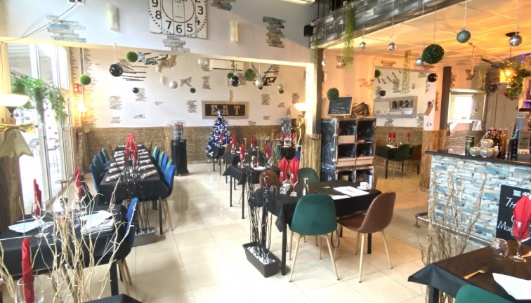 Kommersiell - Återförsäljning - Algorfa - Algorfa