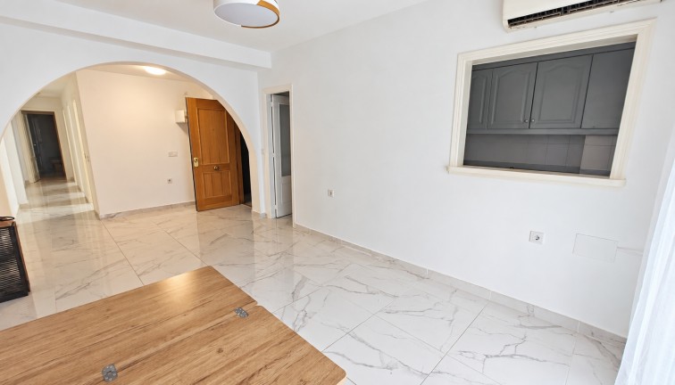 Lägenhet - Återförsäljning - Torrevieja - Acequion