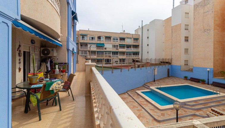 Lägenhet - Återförsäljning - Torrevieja - Playa de los Locos