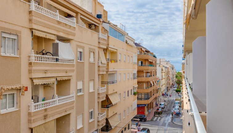 Lägenhet - Återförsäljning - Torrevieja - Torrevieja