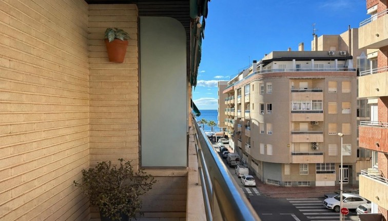 Lägenhet - Återförsäljning - Torrevieja - Torrevieja