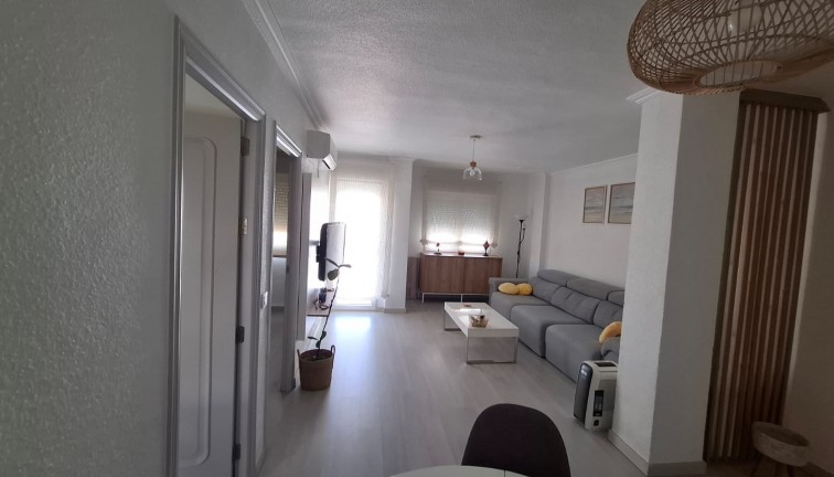Lägenhet - Återförsäljning - Torrevieja - Torrevieja