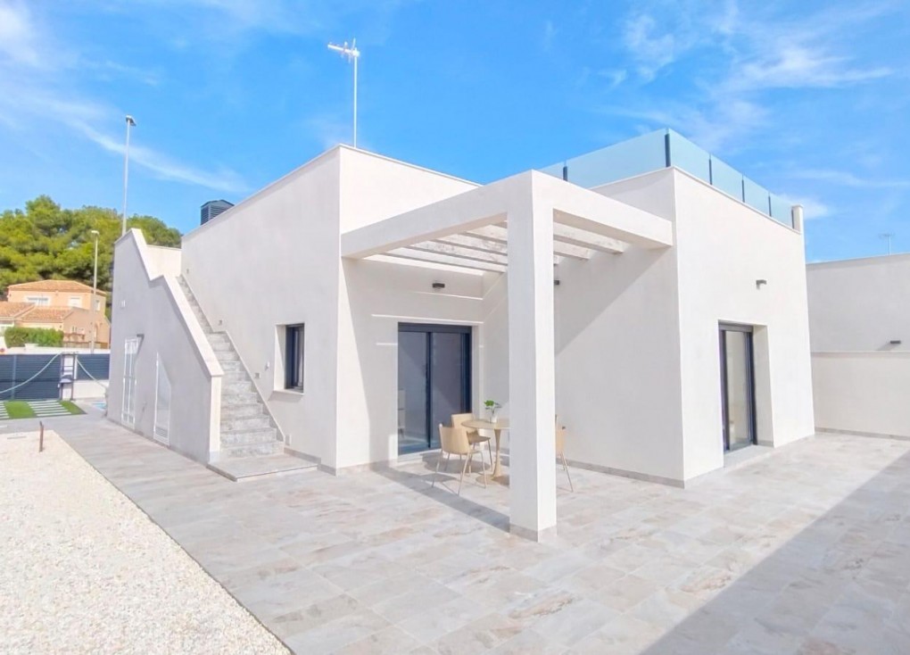 New Build - Chalet - Pilar de la Horadada - Pinar de Campoverde