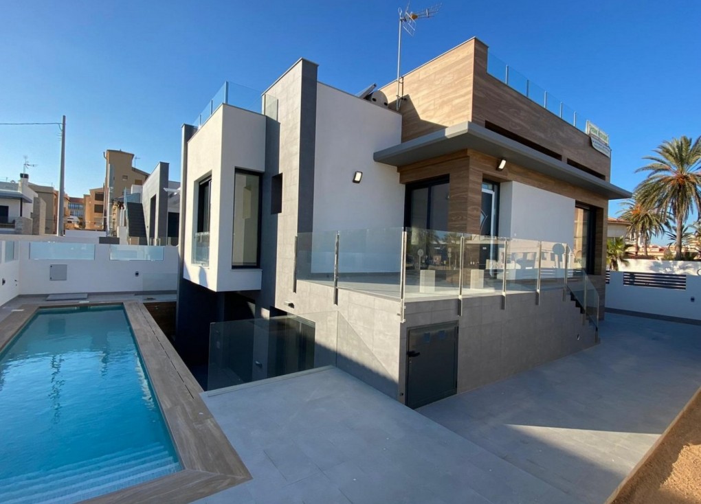 New Build - Chalet - Torrevieja - LA MATA
